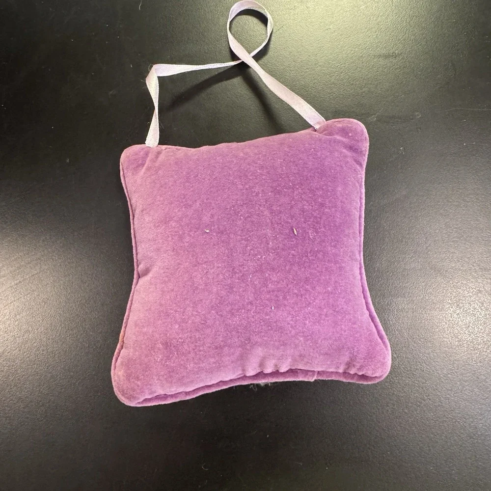 Vintage Hand Needlepoint Floral Cottagecore Small Pillow Needlepoint 5